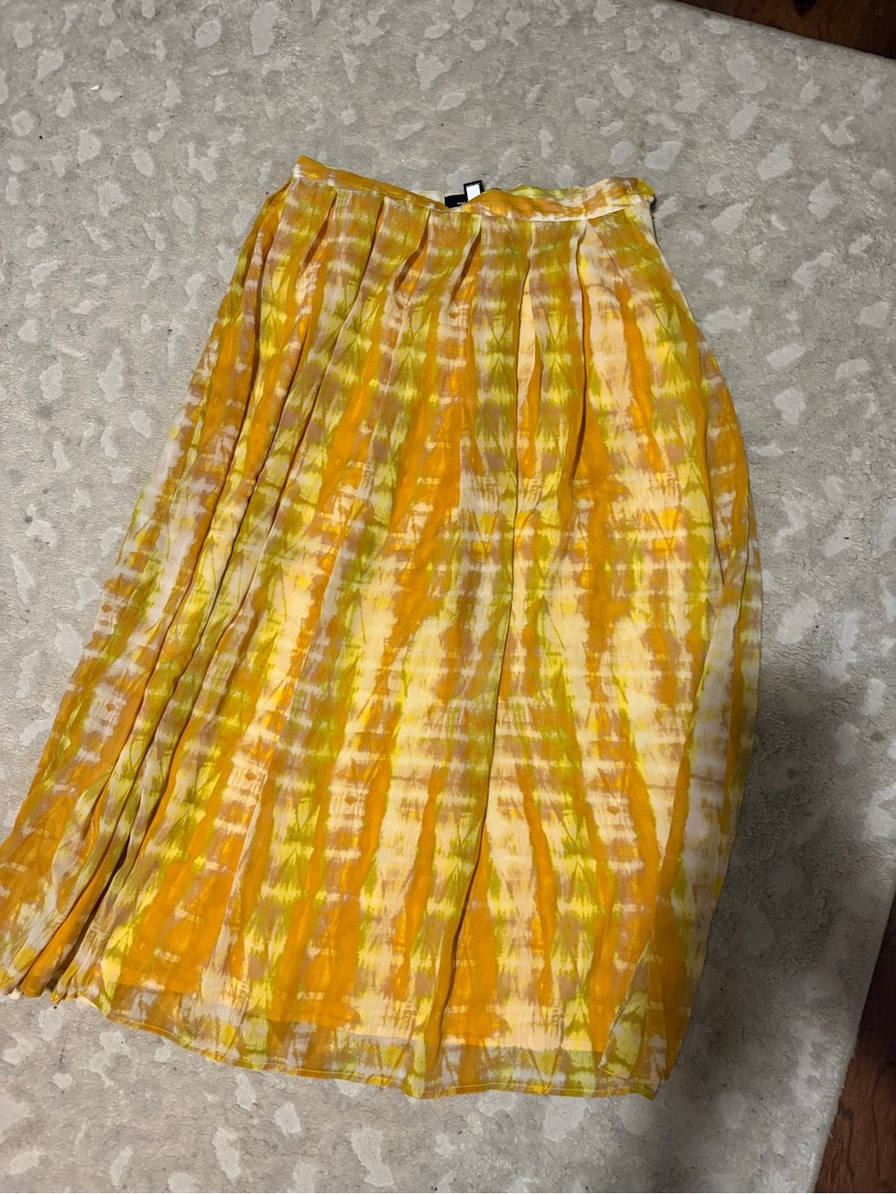Who What Wear Yellow & White Tie-Dye Pleated Midi Skirt